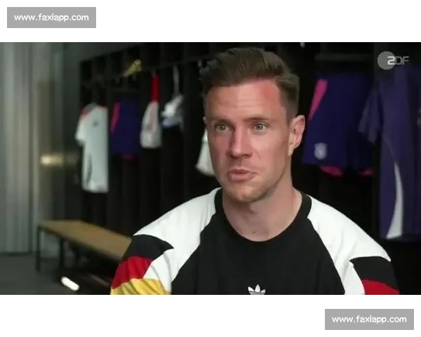 特尔施特根强硬表态:留队争主力,转会传闻无关紧要