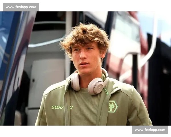 狼队官宣费尔 - 洛佩斯加盟 2300 万欧 + 200 万浮动签西班牙新星